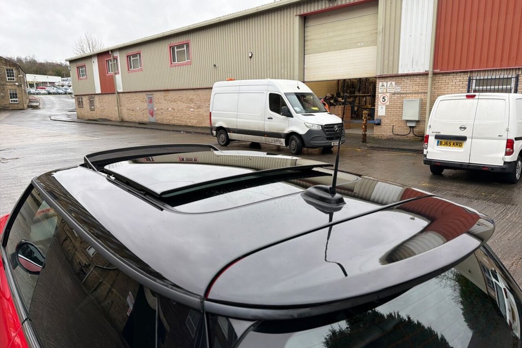 Used MINI Hatch 2021 for sale - 77276607: Photo 17