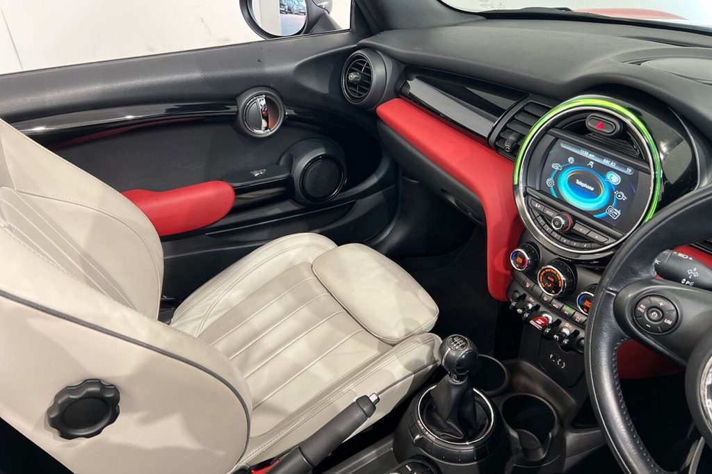 Used MINI Convertible 2018 for sale - 77806097: Photo 31