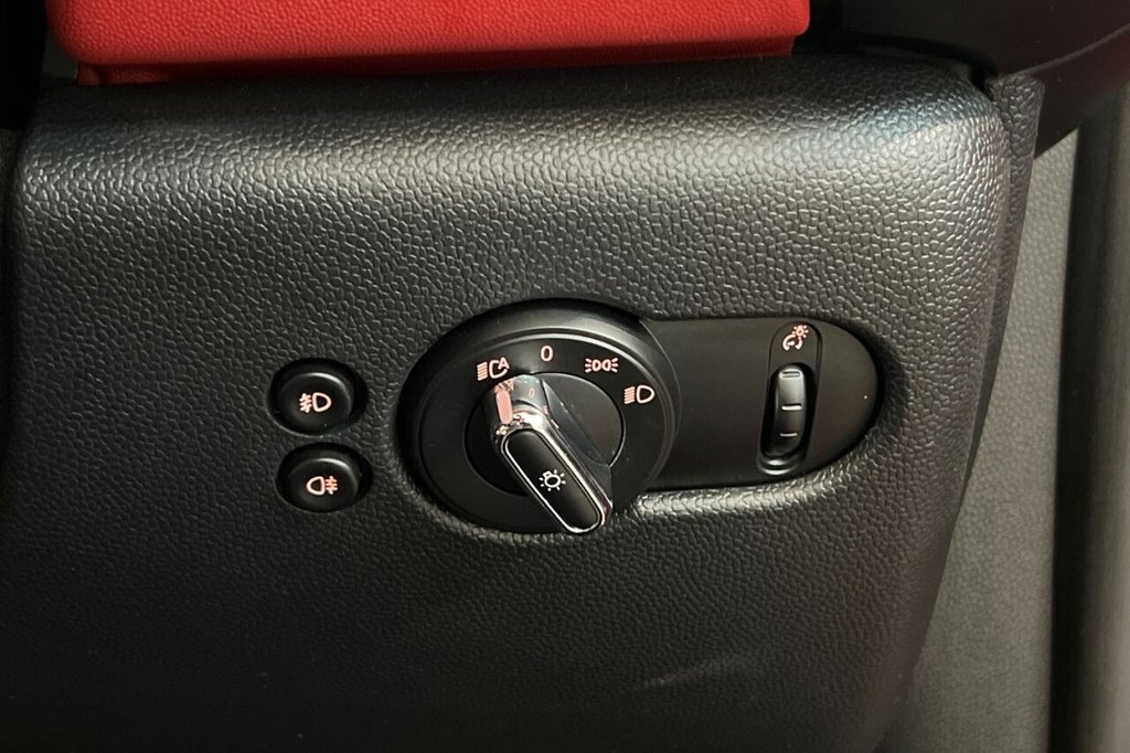 Used MINI Convertible 2018 for sale - 77806097: Photo 35