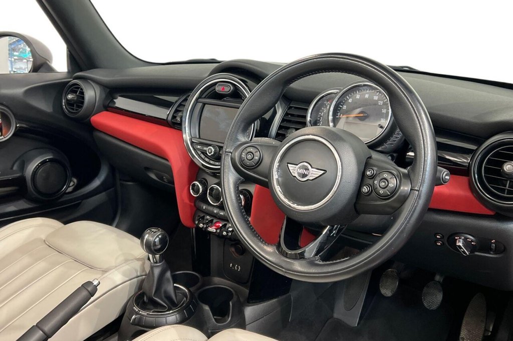 Used MINI Convertible 2018 for sale - 77806097: Photo 9