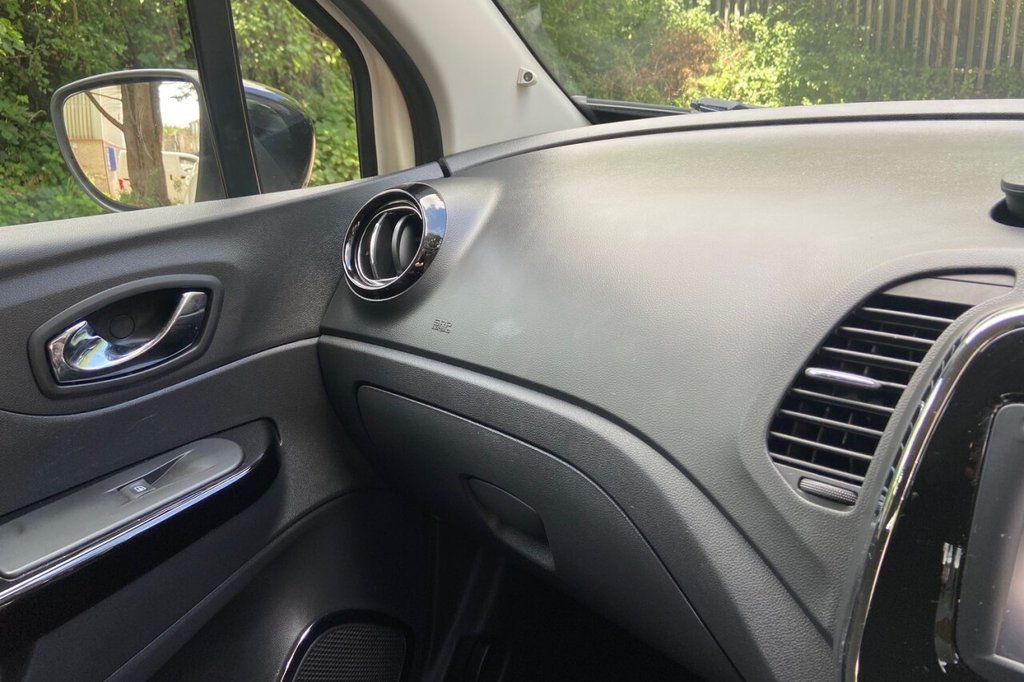 Used Renault Captur 2018 for sale - 76740058: Photo 42