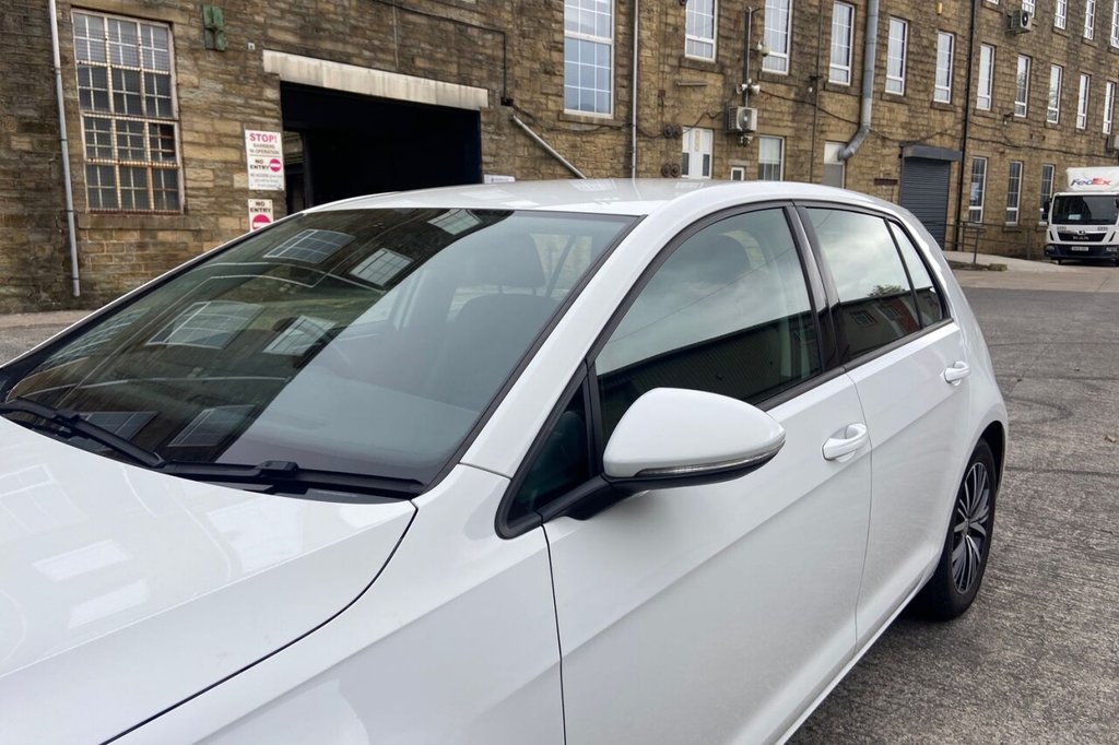 Used Volkswagen Golf 2018 for sale - 76617380: Photo 22