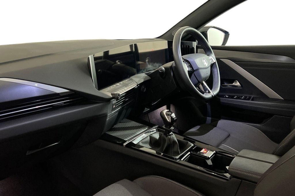 Used Vauxhall Astra 2024 for sale - 76882981: Photo 11