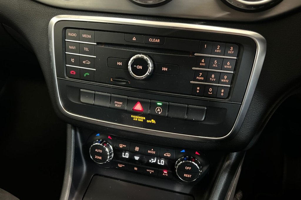 Used Mercedes-Benz GLA 2015 for sale - 76470086: Photo 31