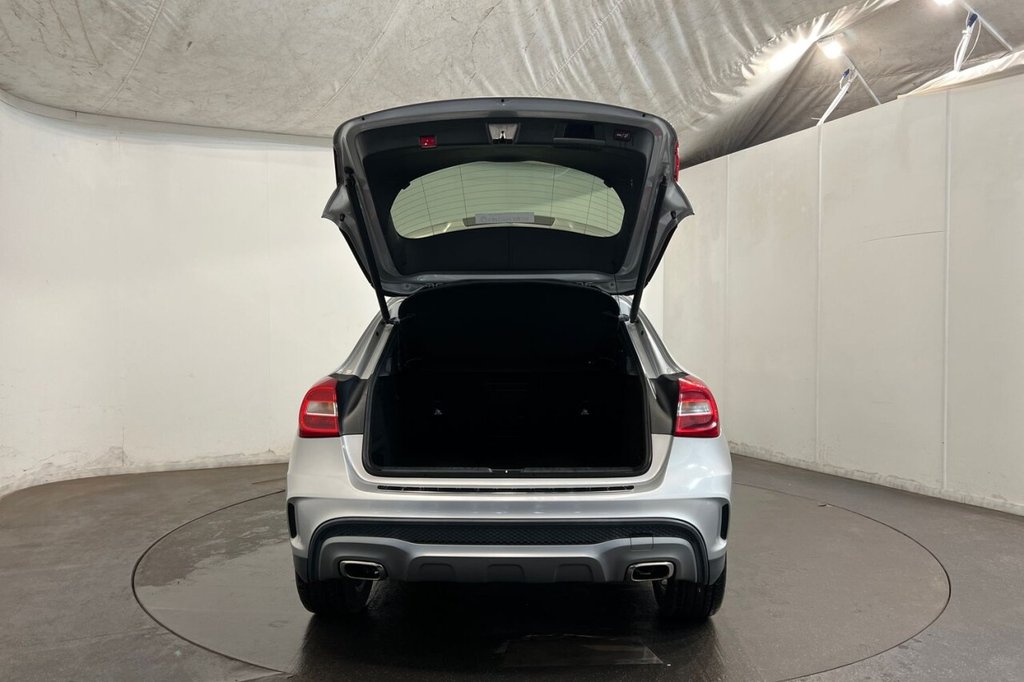 Used Mercedes-Benz GLA 2015 for sale - 76470086: Photo 37