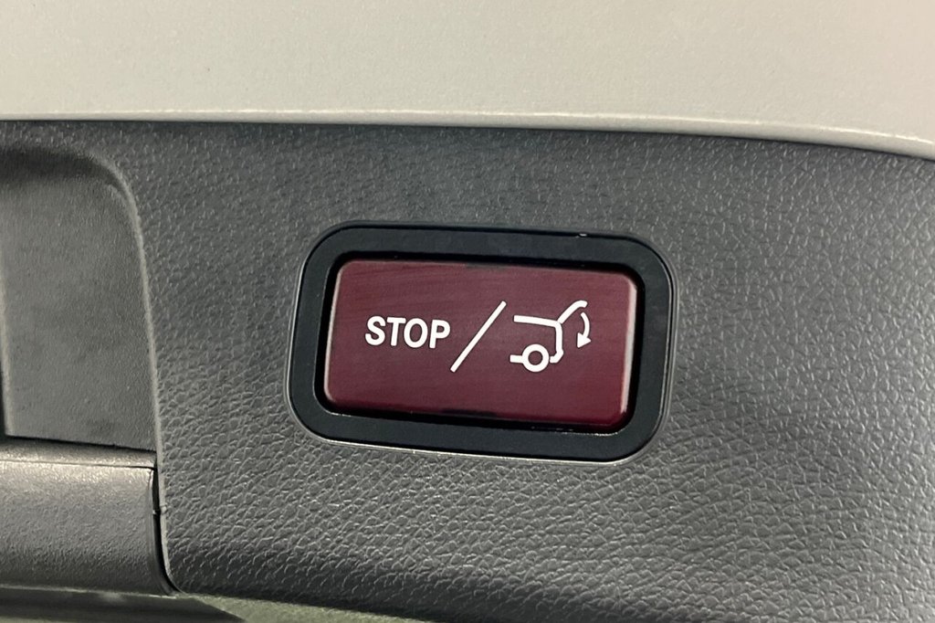 Used Mercedes-Benz GLA 2015 for sale - 76470086: Photo 39