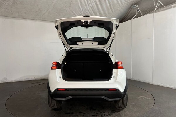Used Nissan Juke 2023 for sale - 76118645: Photo 37