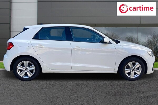 Used Audi A1 2022 for sale - 76132447: Photo 2