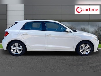 Used Audi A1 2022 for sale - 76132447: Photo 2