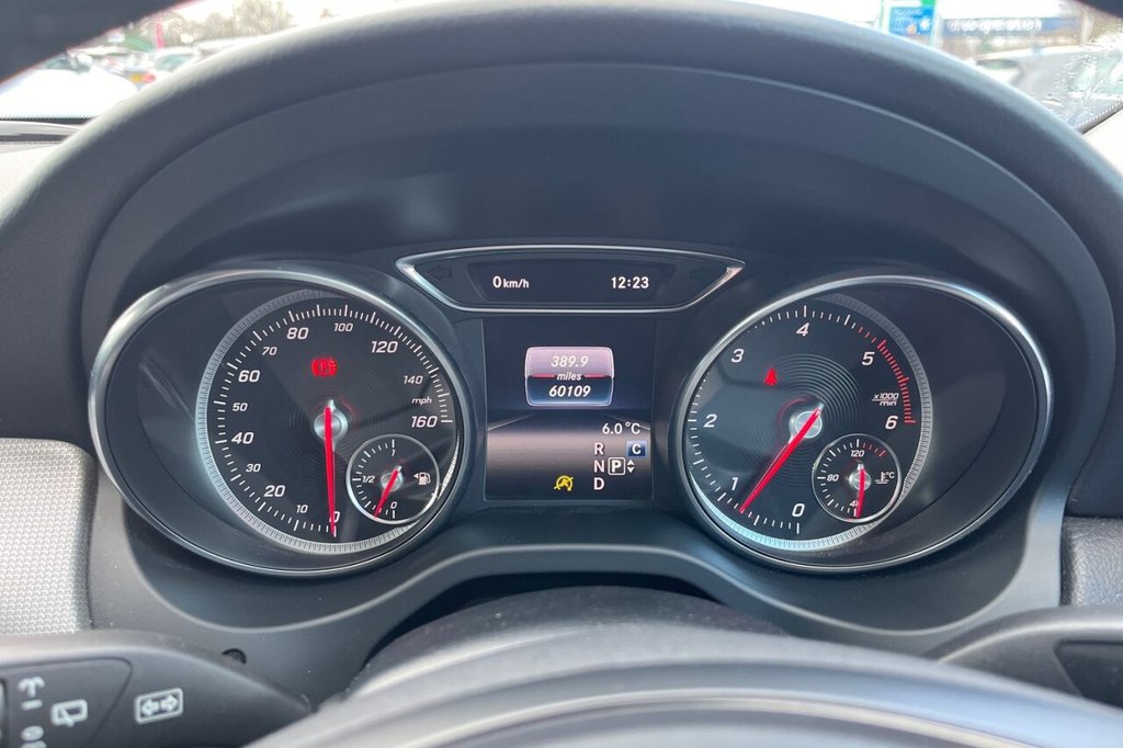 Used Mercedes-Benz GLA 2018 for sale - 77952411: Photo 15