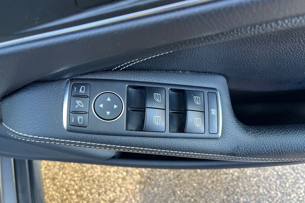 Used Mercedes-Benz GLA 2018 for sale - 77952411: Photo 17