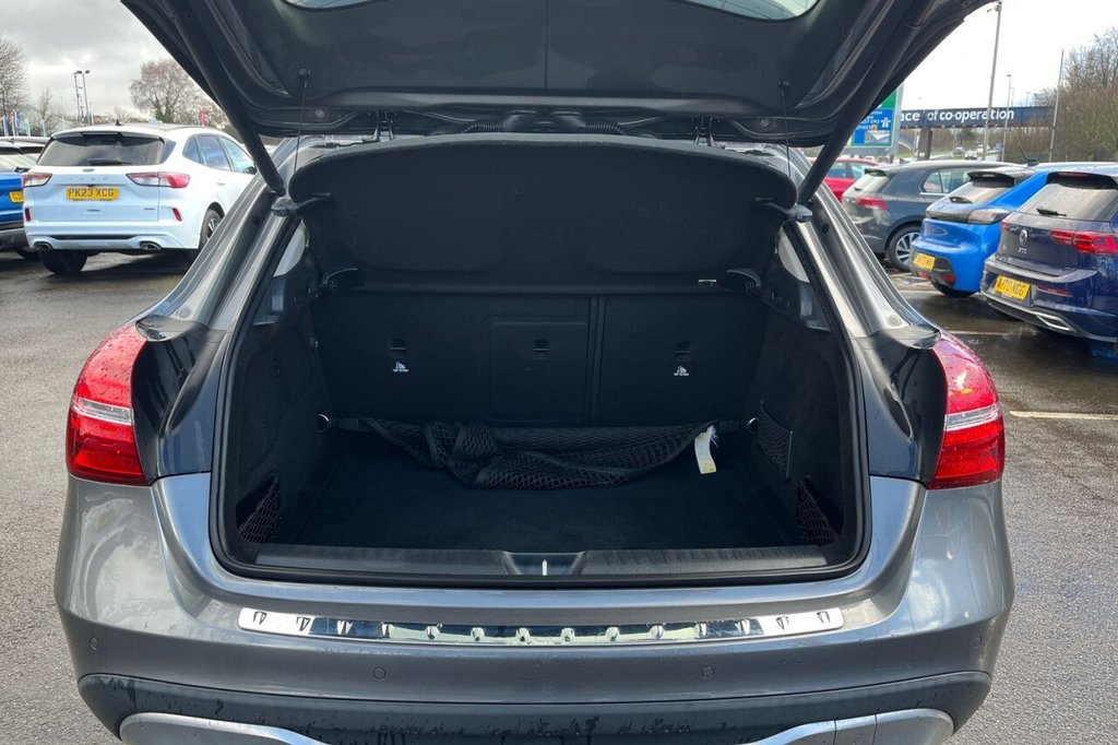 Used Mercedes-Benz GLA 2018 for sale - 77952411: Photo 22