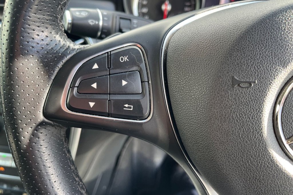 Used Mercedes-Benz GLA 2018 for sale - 77952411: Photo 27