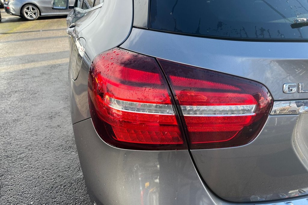 Used Mercedes-Benz GLA 2018 for sale - 77952411: Photo 35