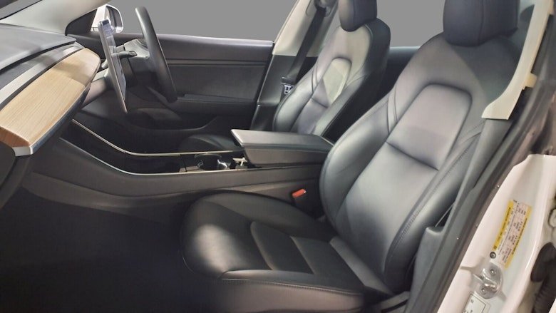 Used Tesla Model 3 2020 for sale - 77936139: Photo 6