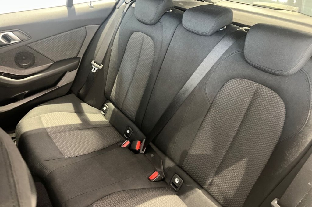 Used BMW 1 Series 2022 for sale - 76604500: Photo 32