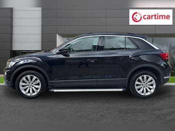 Used Volkswagen T-Roc 2019 for sale - 79530853: Photo