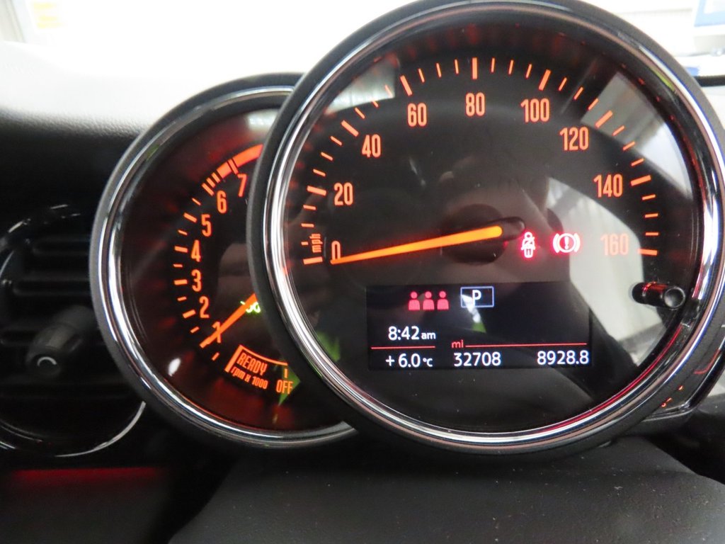 Used MINI Hatch 2022 for sale - 77621330: Photo 11