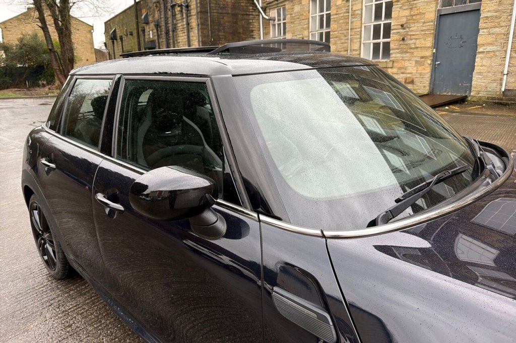 Used MINI Hatch 2022 for sale - 77621330: Photo 19