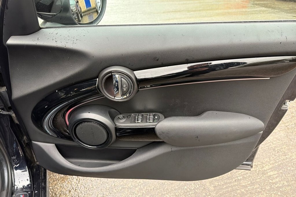 Used MINI Hatch 2022 for sale - 77621330: Photo 37