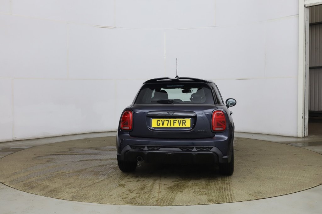 Used MINI Hatch 2022 for sale - 77621330: Photo 4