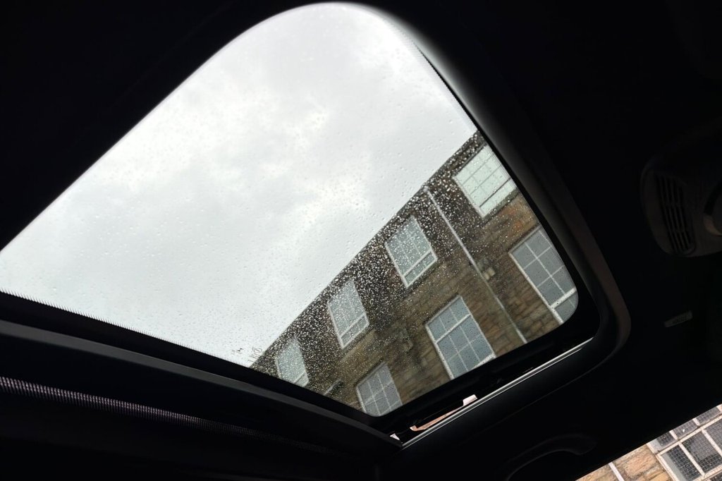 Used MINI Hatch 2022 for sale - 77621330: Photo 49