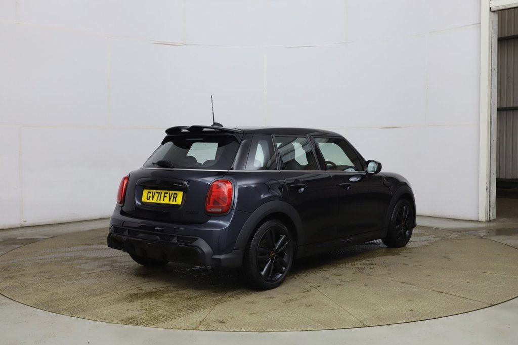 Used MINI Hatch 2022 for sale - 77621330: Photo 5