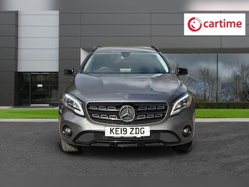 Used Mercedes-Benz GLA 2019 for sale - 77621352: Photo