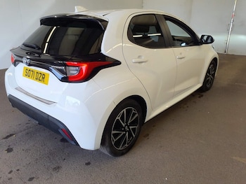 Used Toyota Yaris 2021 for sale - 78288497: Photo