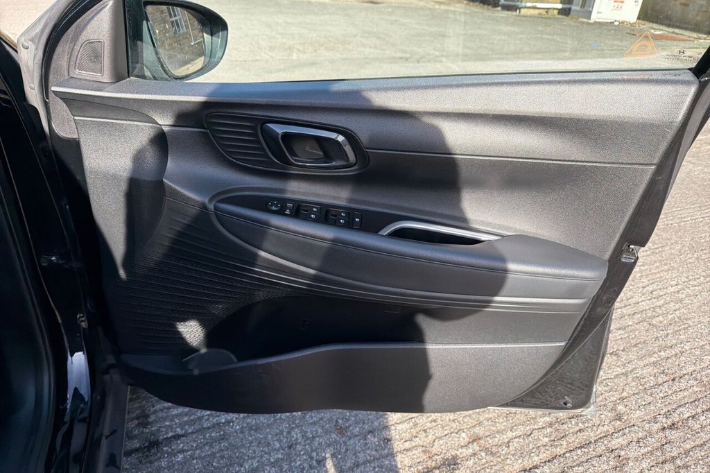 Used Hyundai BAYON 2022 for sale - 77547372: Photo 34