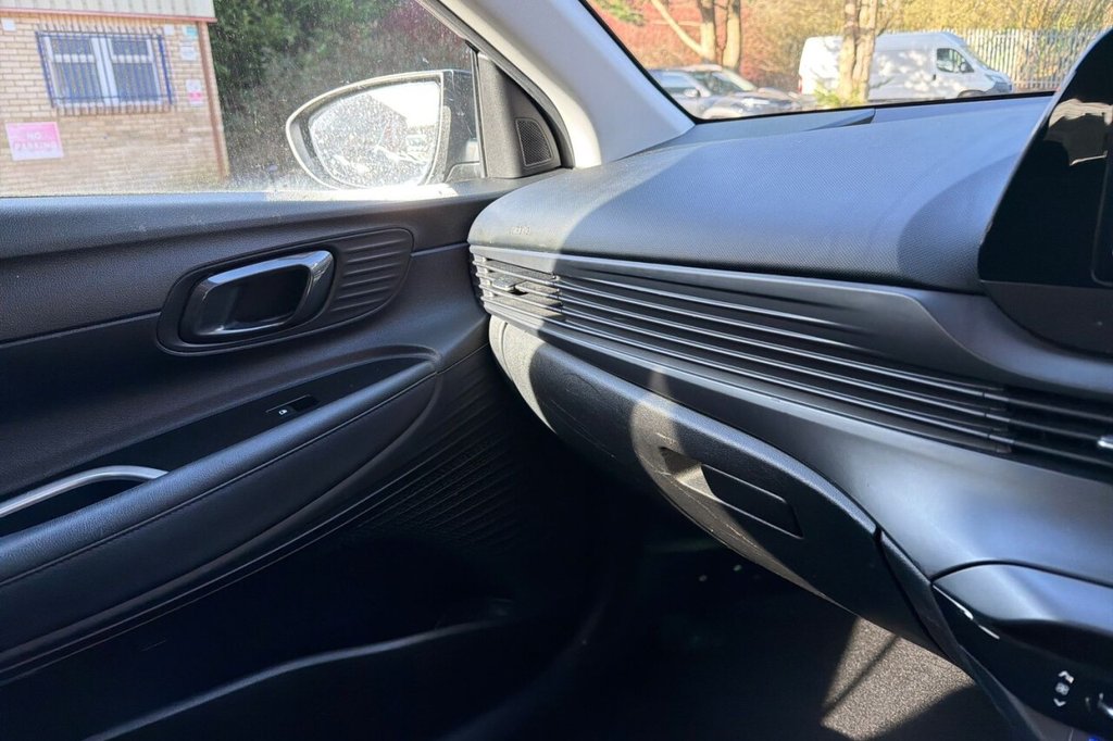 Used Hyundai BAYON 2022 for sale - 77547372: Photo 42