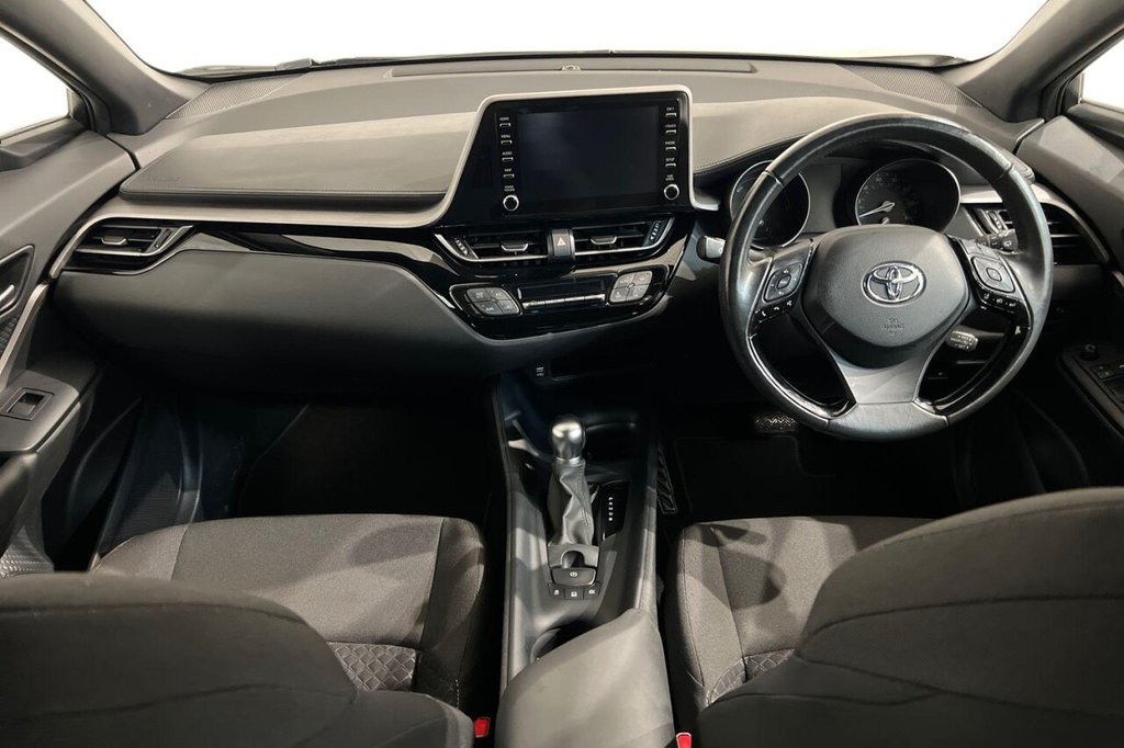 Used Toyota C-HR 2021 for sale - 77654739: Photo 12