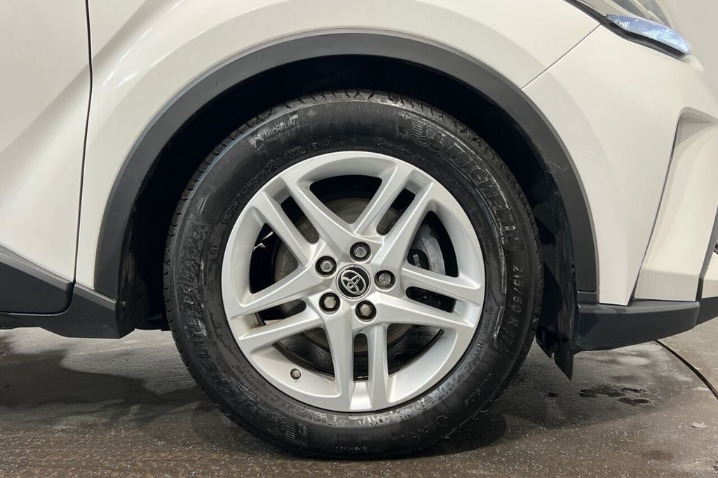 Used Toyota C-HR 2021 for sale - 77654739: Photo 14