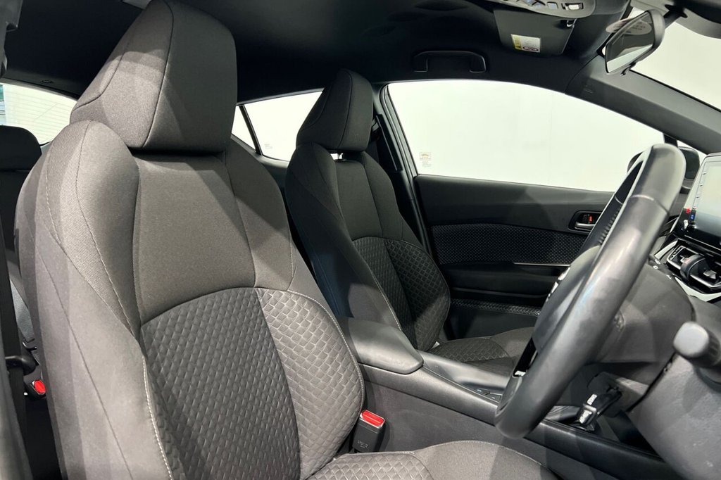 Used Toyota C-HR 2021 for sale - 77654739: Photo 22