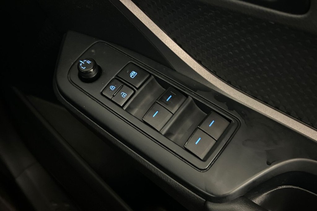 Used Toyota C-HR 2021 for sale - 77654739: Photo 37