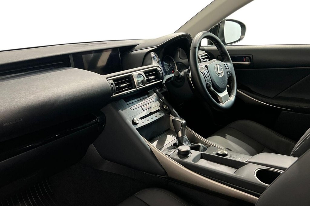 Used Lexus IS 2019 for sale - 76469878: Photo 11