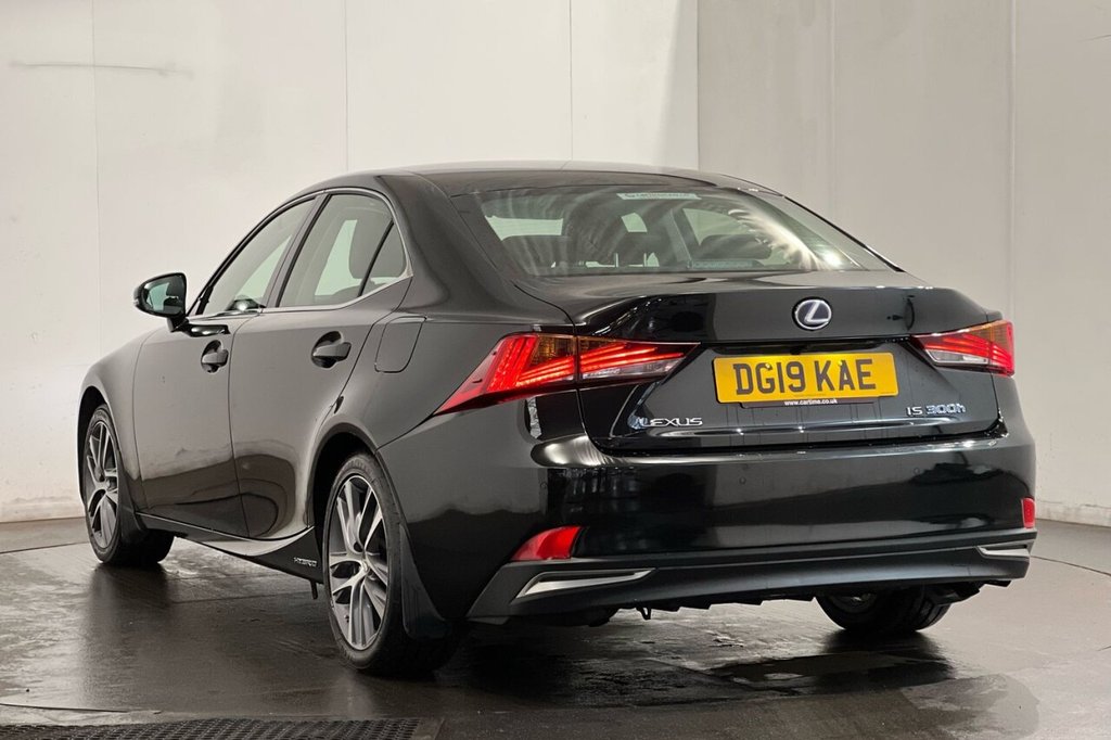 Used Lexus IS 2019 for sale - 76469878: Photo 19