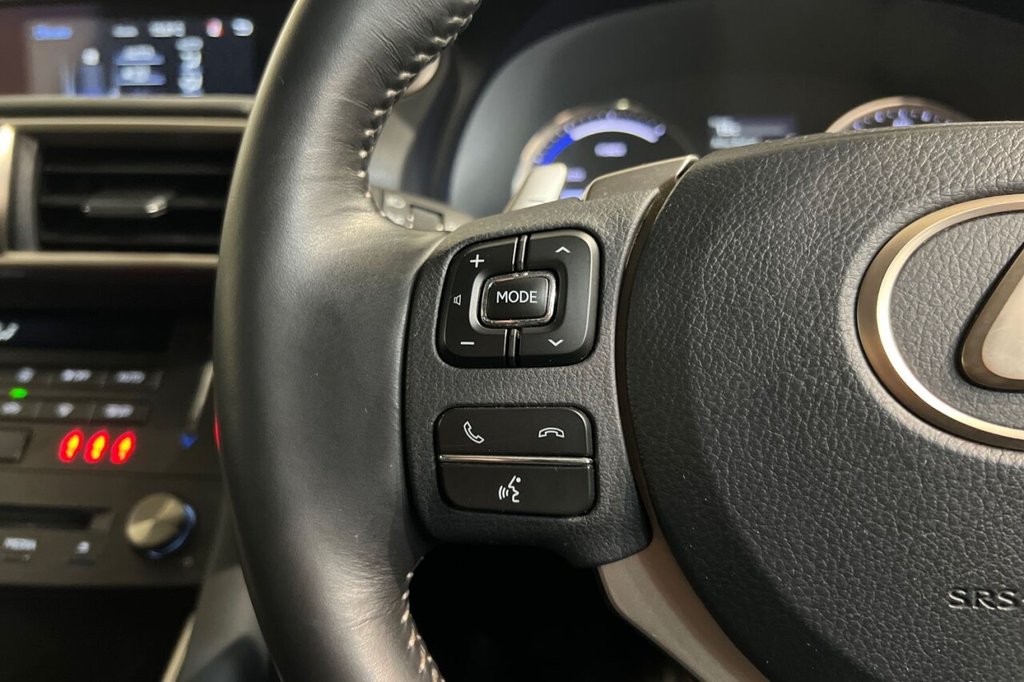 Used Lexus IS 2019 for sale - 76469878: Photo 25