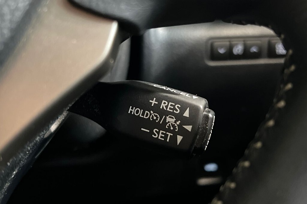 Used Lexus IS 2019 for sale - 76469878: Photo 27