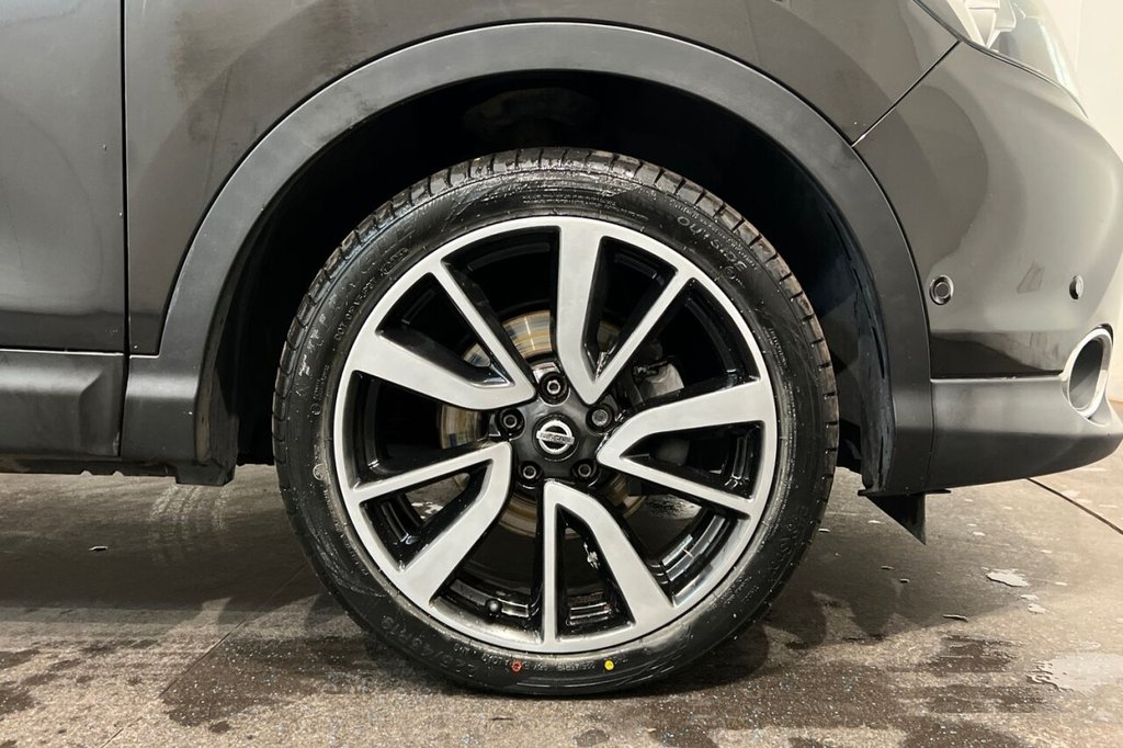 Used Nissan Qashqai 2017 for sale - 76840976: Photo 14