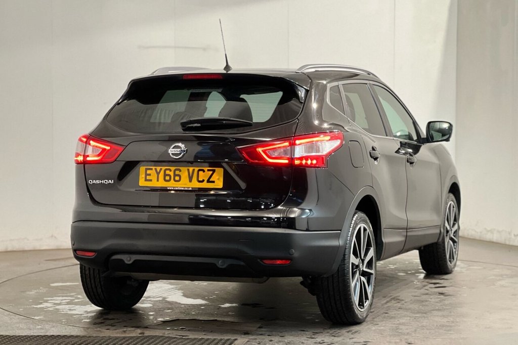 Used Nissan Qashqai 2017 for sale - 76840976: Photo 21