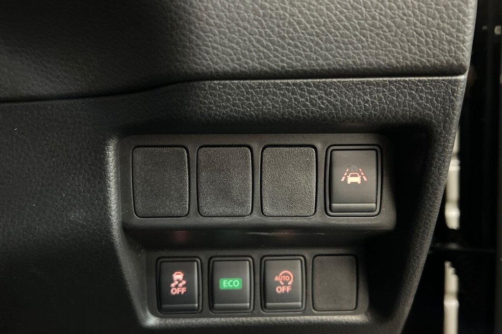 Used Nissan Qashqai 2017 for sale - 76840976: Photo 37