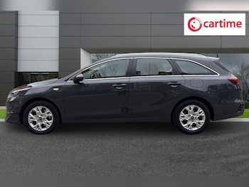 Used Kia Ceed 2023 for sale - 79506143: Photo
