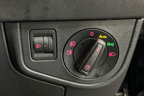 Used Volkswagen Polo 2019 for sale - 76223510: Photo 34