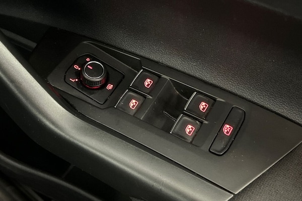 Used Volkswagen Polo 2019 for sale - 76223510: Photo 36