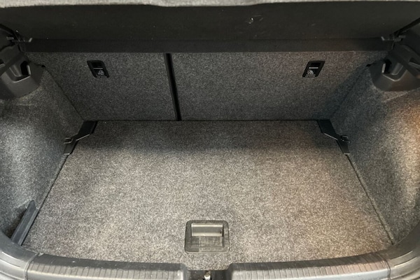Used Volkswagen Polo 2019 for sale - 76223510: Photo 38