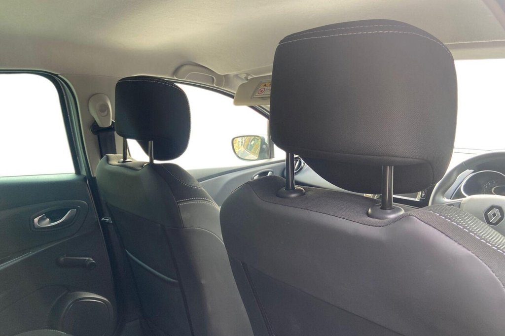 Used Renault Clio 2019 for sale - 77672793: Photo 10