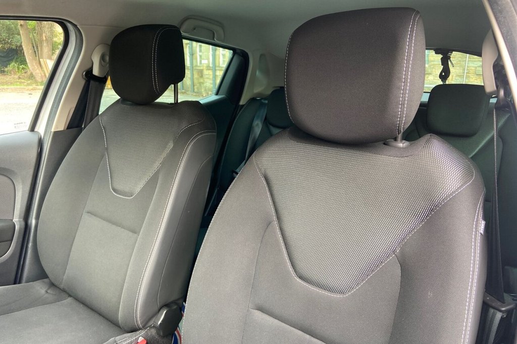 Used Renault Clio 2019 for sale - 77672793: Photo 31