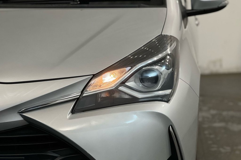 Used Toyota Yaris 2017 for sale - 76710823: Photo 16