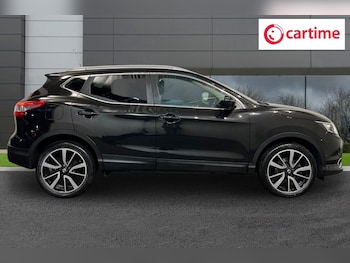 Used Nissan Qashqai 2017 for sale - 76710834: Photo